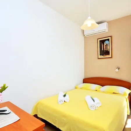 Prázdninový dům House Sreca
